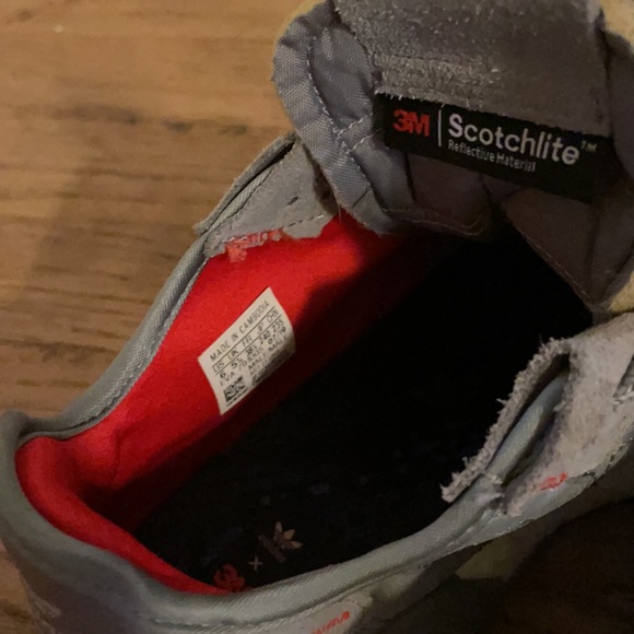 Adidas x 3m scotchlite night joggers. Men’s size 6 - Picture 6 of 7